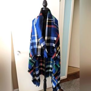 Old Navy Lightweight flannel scarf 53'x53' Old Navy